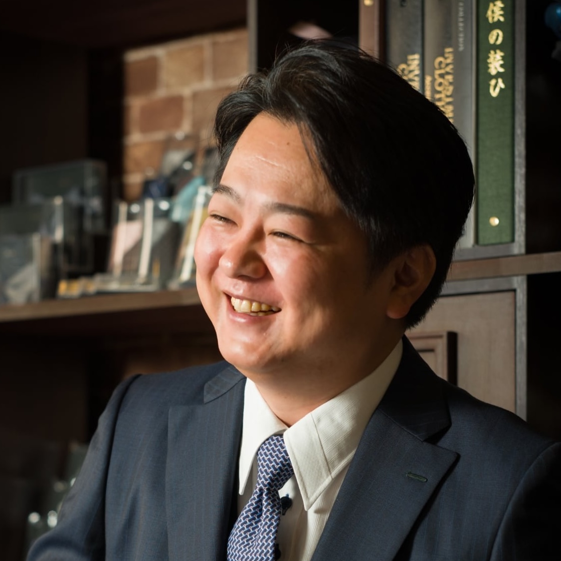 能友良 忠宙